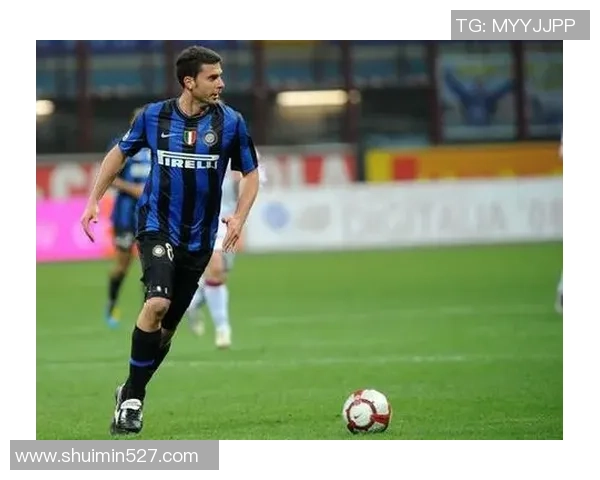 最受欢迎的足球明星座男生盘点，星座影响下的赛场风采与个性解析